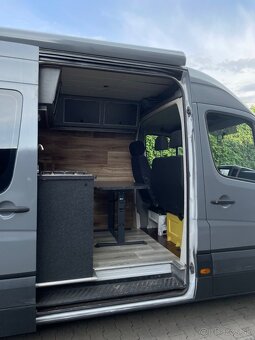 Predám Mercedes Sprinter - 9