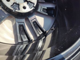 5x114,3 R18 Zimný - Kia ProCeed - 9