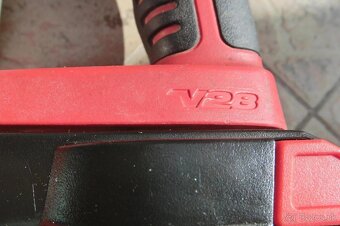 MILWAUKEE V28HX - 9