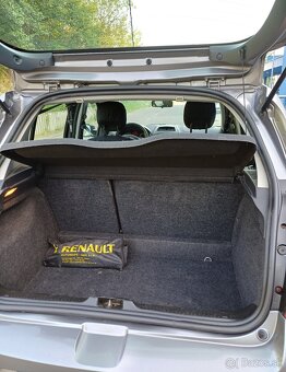 Renault Clio 1,2 benzín - rok výroby 2009 - 9