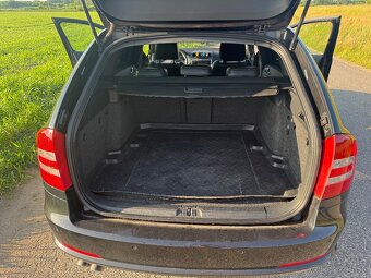 Škoda Octavia Combi RS 2.0TDI - 9