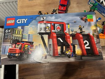 Lego city Hasičská stanica s hasičským vozidlom - 9