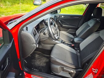 VW T-ROC 1.5 TSI 110kW 4motion DSG - 9