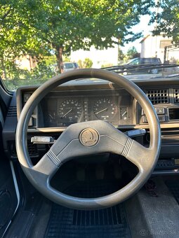 Predám Škoda Favorit 1.3 Benzín 43kw - 9