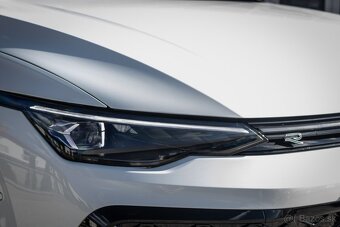 Volkswagen Golf 1.5 TSI ACT 150k R-Line - 9