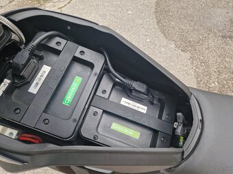 Super soco TS dual battery - 9