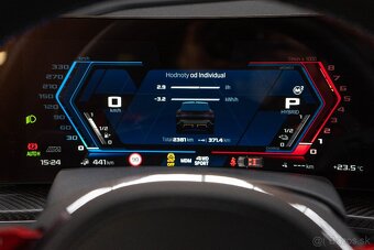 BMW XM 4.4 V8 - 9