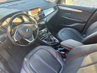 2017 BMW 216d - 9