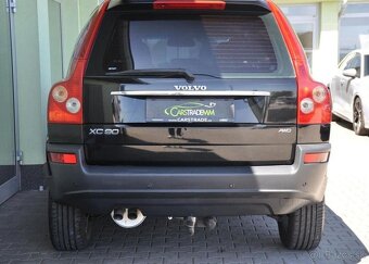 Volvo XC90 2.4D5 136KW 4X4 AUT. A/C TAŽNÉ 136 kw - 9