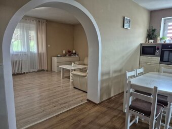 Dom so znaleckým posudkom a energetickým certifikátom - 9