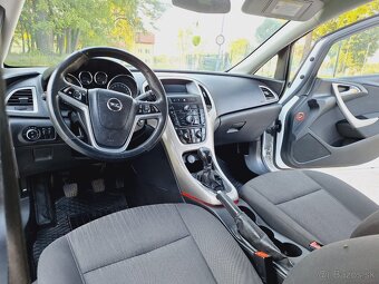 Opel Astra 1.6 16V Enjoy - 9