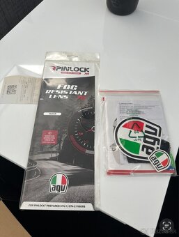 AGV K3 SV Čierna (S) - 9