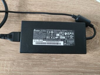 MSI ( i5 / RTX 2050 / 16 GB RAM / 2 TB SSD ) - 9