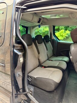 PEUGEOT PARTNER 1,6 HDI PRVÝ MAJITEĽ - 9