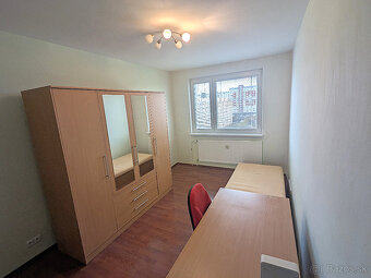 3 i. Ľubovnianska, Petržalka, blízko Draždiaku, OV, 73m2,Lo - 9