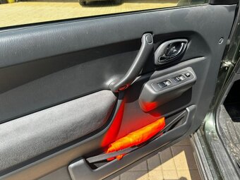 Suzuki Jimny 1.3 I VVT Comfort - 9
