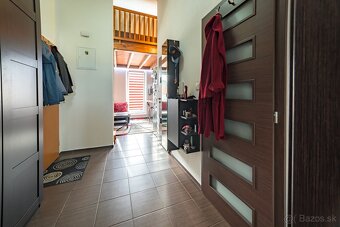 Na predaj štýlový 2-izbový byt s drevenou galériou - 9