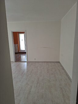 2 izb. byt do prenájmu - 9