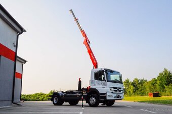 MERCEDES 1622 NOVÝ HÁKOVÝ NOSIČ KONTAJNEROV HYDRAULICKÁ RUKA - 9