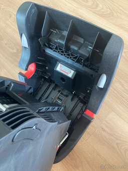 Britax Romer detska autosedacka cervena - 9
