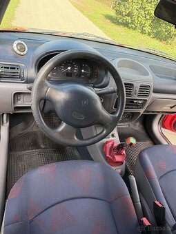 Predám Renault clio 2, 1.2 benzin - 9