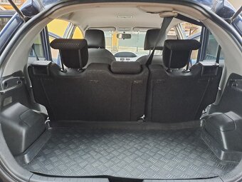 Toyota YARIS 1,33 5D T - 9