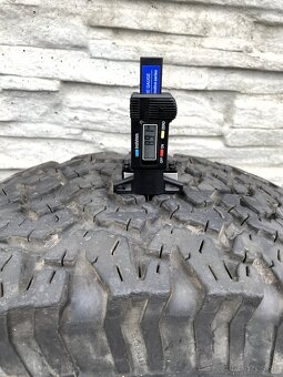 285/70 R17 BFGoodrich Off-Road - 9