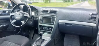 Škoda Octavia Combi 2.0TDI DSG ELEGANCE - 9