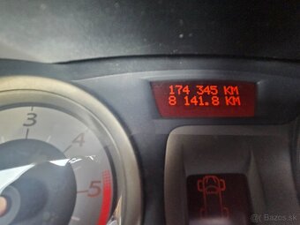 Renault clio 1.5 diesel - 9
