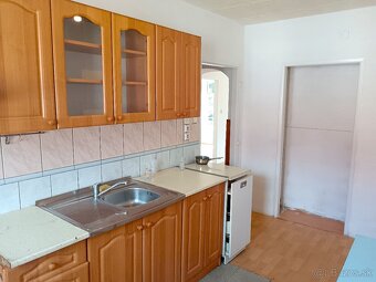 Na predaj 2,5 izbový byt | 56 m2 | Sládkovičova | SL - 9