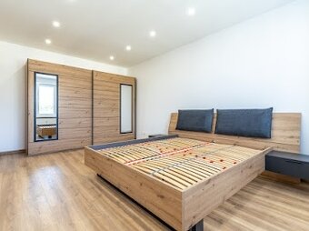NA PRENÁJOM MODERNÝ, ZARIADENY 2IZBOVÝ BYT S LOGGIOU, KE I - 9
