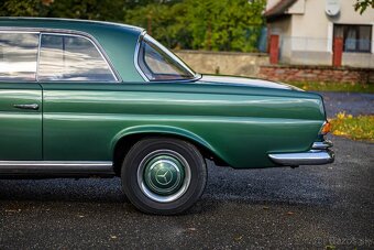 Mercedes Benz w111 250 SE - 9