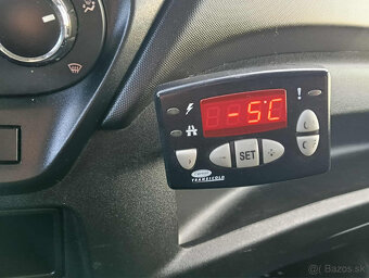 IVECO DAILY 35C15, 2.3 Chladiarenske auto, rv2016 - 9