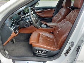 BMW Rad 5 Touring 540i xDrive G31 (340k) - M Paket, Adaptive - 9