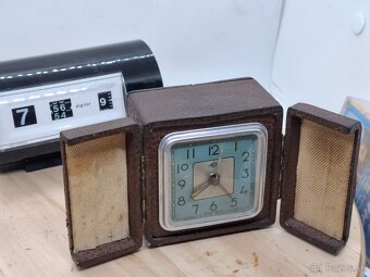 Predám funkčný Francúzky cestovný budík DEP= Výdrž, Eleganci - 9