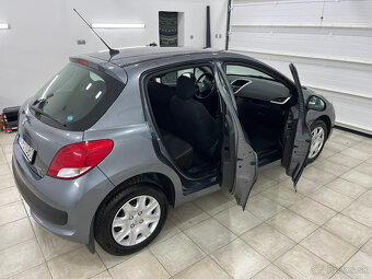 Peugeot 207 1,4 Benzin1 majitel...131000 Km - 9