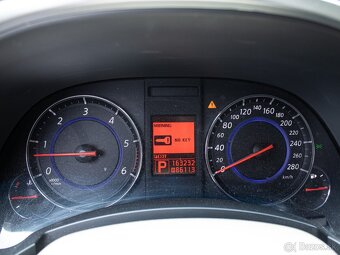 Infiniti FX30dS - 9
