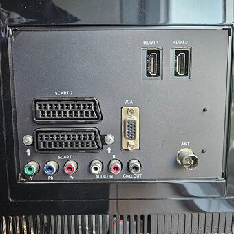 TOP: LED Televizor Orava 32" - 9