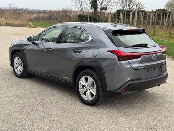 Lexus UX 250h odpočet DPH - 9