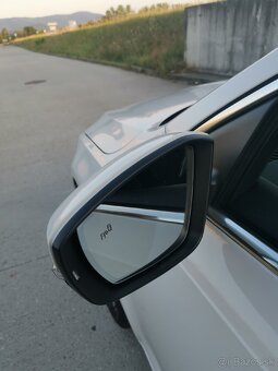 Predam Skoda Octavia 1,5TSi 2018 - 9