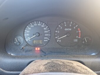 Mitsubishi Carisma 1.8 gdi 92kw - 9