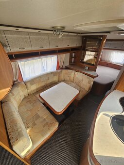 Karavan Hobby 560 KMFE - markiza, mover, predstan - 9