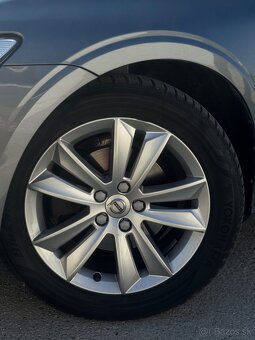 Volvo V60 D4 A/T - 9