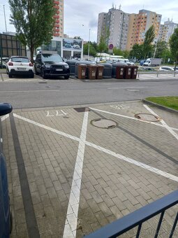 Vonkajšie parkovacie miesto Slnečnice, zóna mesto pred A2 - 9