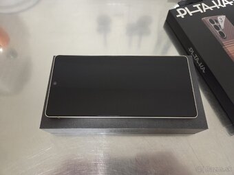 Samsung S25 Ultra 512GB - 9