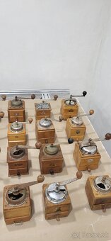 Staré vintage mlynčeky na kavu - 9