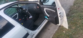 Vymenim za väčšie Dacia logan mcv 1.5dci 50kw rv2009 1587€ s - 9