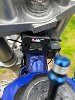 Yamaha yzf250 - 9