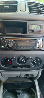 MAZDA 323, 1.5i 72kW 2002 - 9