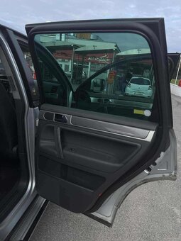 Touareg v6 3.0 r.v: 2006 - 9